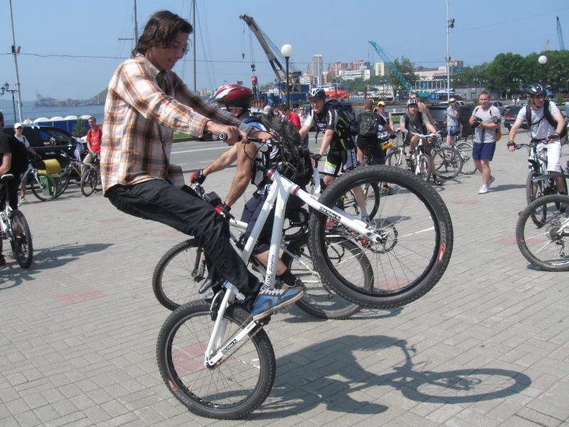 Велопарад посвященный Дню города состоялся во Владивостоке