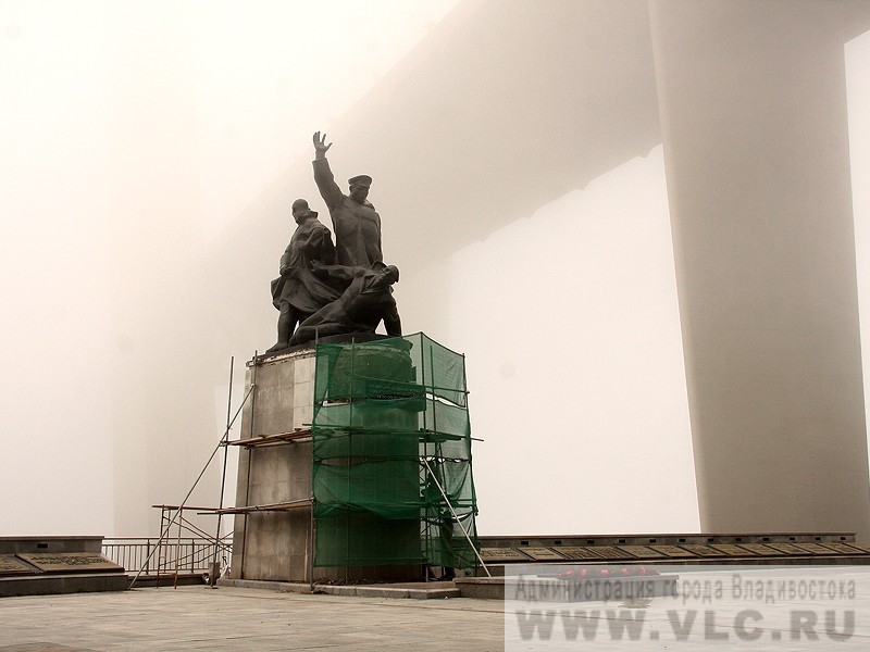 Ряд памятников отреставрировали во Владивостоке www.vlc.ru
