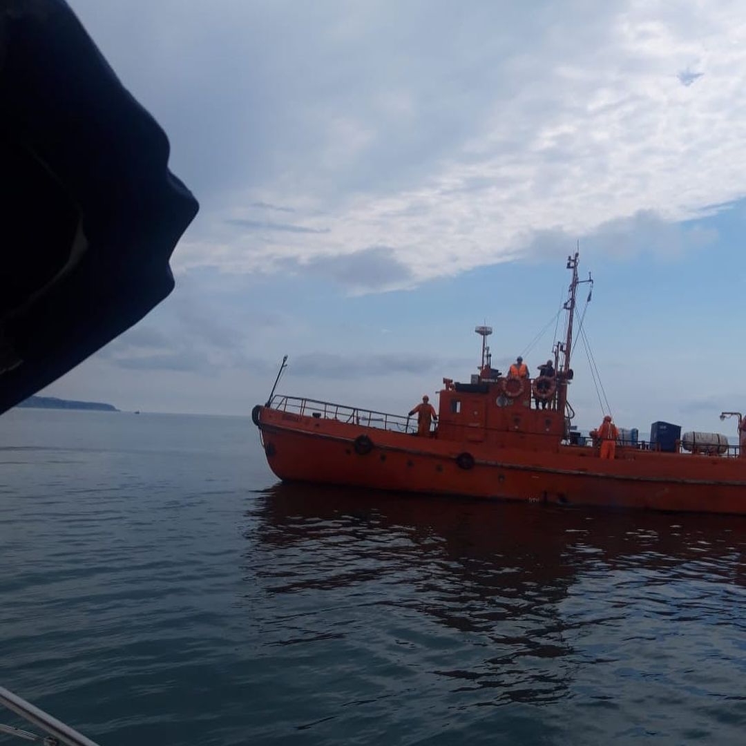 Повторный разлив нефтепродуктов зафиксирован в Черном море вблизи Туапсе instagram.com/_svetlana__radionova_/
