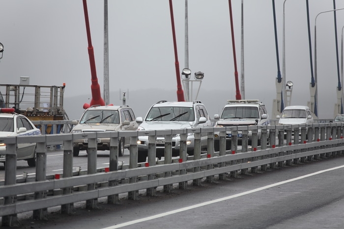 ... А 1 августа и все остальные. Мост открыт!