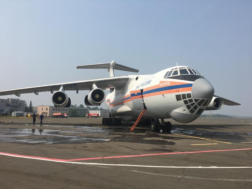 Для тушения крупного лесного пожара в Катангском районе прибыл самолет Ил-76 МЧС России ГУ МЧС России по Иркутской области