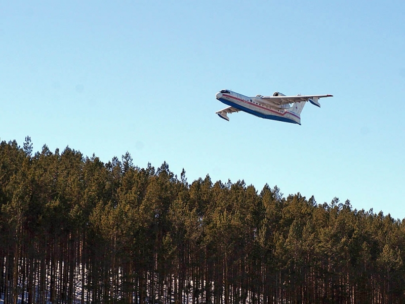 Самолет БЕ-200 Мария Оленникова, ИА IrkutskMedia