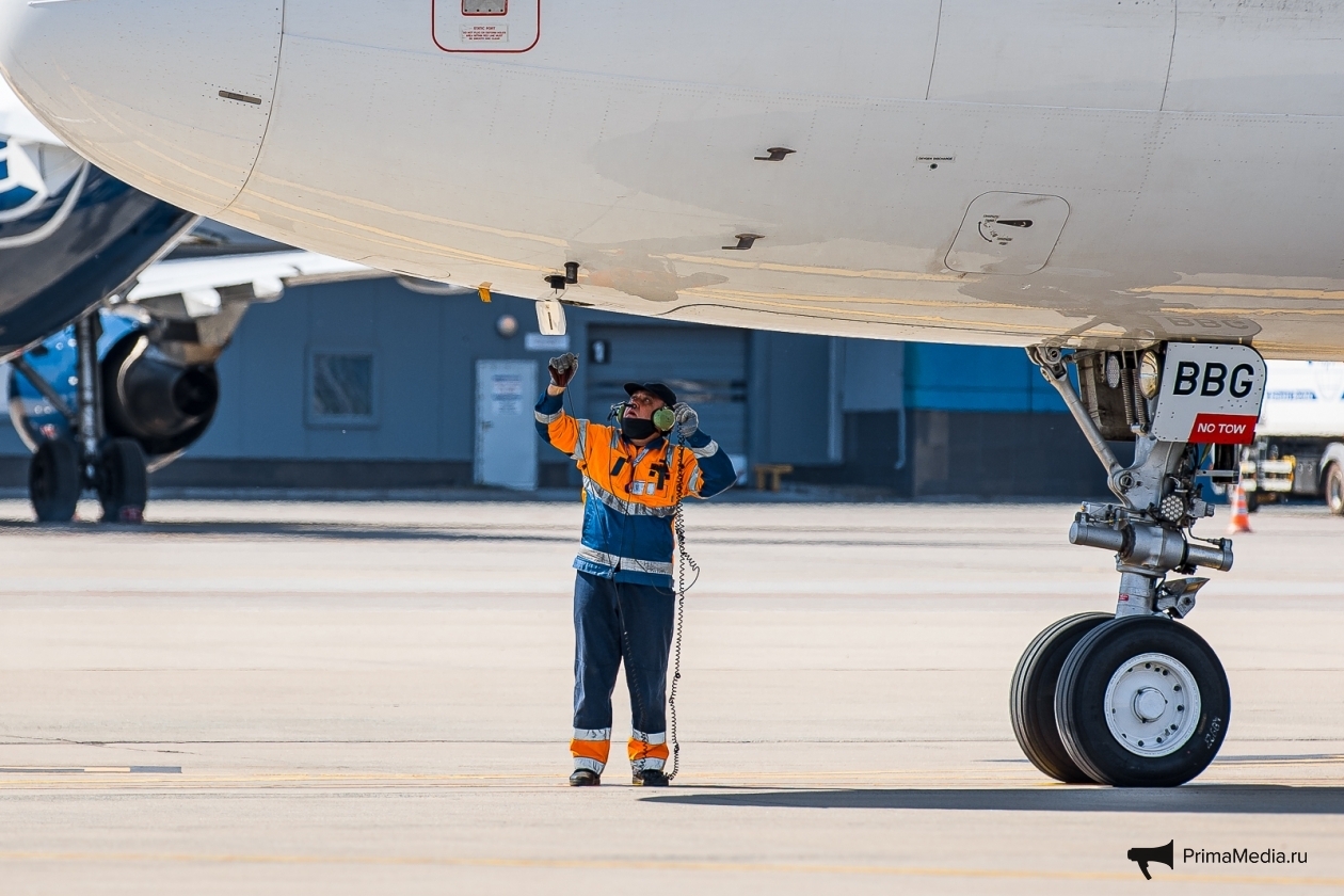 подготовка самолёта к полётам Илья Аверьянов, ИА PrimaMedia