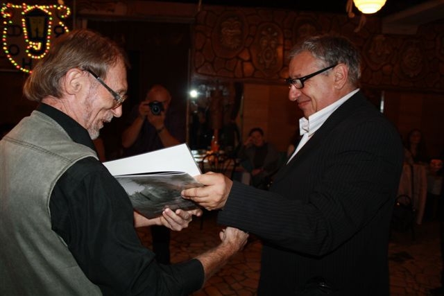 Николай Кузнецов из Кавалерово становится Почетным членом общества