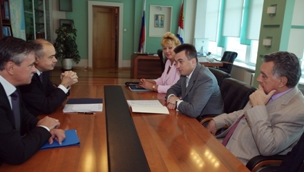 Подготовка к парламентскому форуму Азиатско-Тихоокеанского региона началась в Приморье пресс-служба администрации Приморья Подготовка к парламентскому форуму Азиатско-Тихоокеанского региона началась в Приморье пресс-служба администрации Приморья