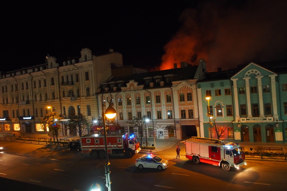 Склад Театра Молодежи во Владивостоке выгорел дотла Предоставлено читателем