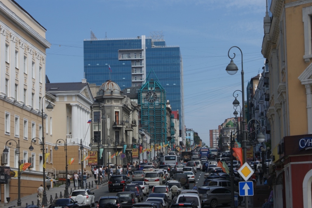 Движение в центре Владивостока Сергей Ланин