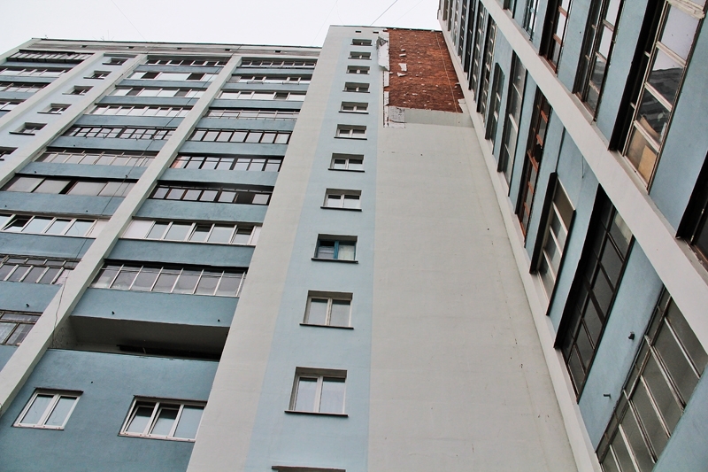 Калинина 82 (апрель 2012)