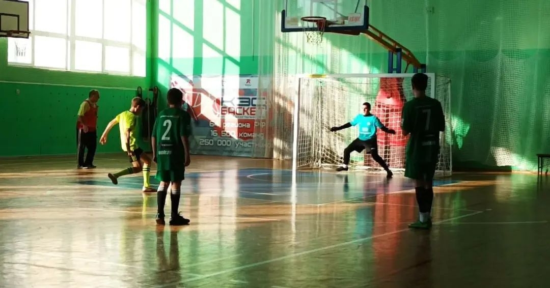 Завершился второй этап Всероссийских соревнований по мини-футболу среди команд общеобразовательных организаций мэрия Биробиджана