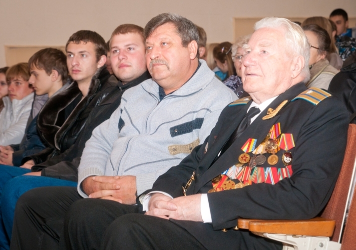 День призывника отметили в Артеме