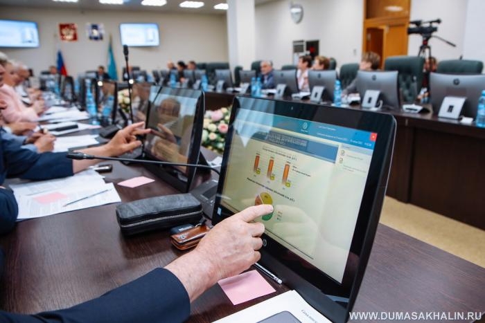 В Сахалинской областной думе прошли парламентские слушания о системе здравоохранения пресс-служба Сахалинской областной Думы