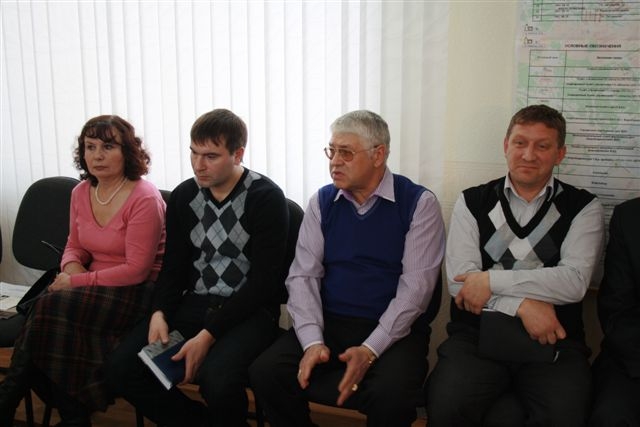 Коммунальщики отчитались о ходе очистки снега