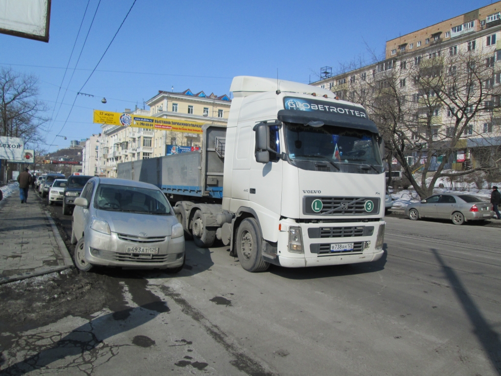 Панелевоз на Светланской