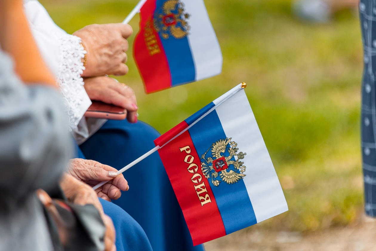 Глава Якутии Айсен Николаев: Российский флаг гордо веет в самых далеких северных поселках Илья Аверьянов, ИА PrimaMedia