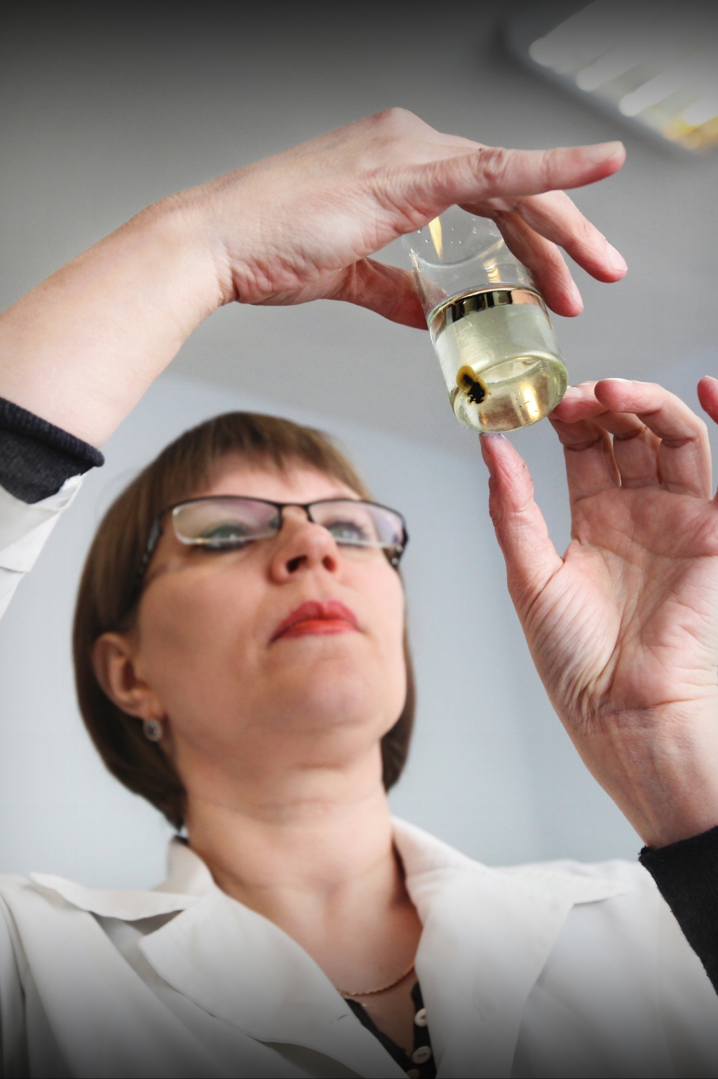 Фотовыставка "Женщины в полиции" открылась в ГУ МВД Приангарья в канун 8 марта