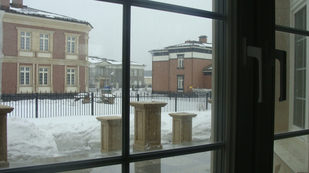 Вид из окна