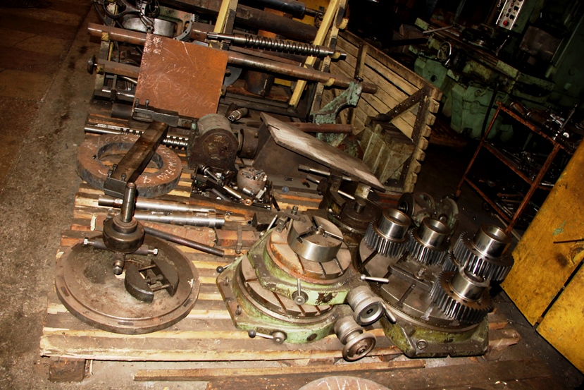 На заводе им. Горького