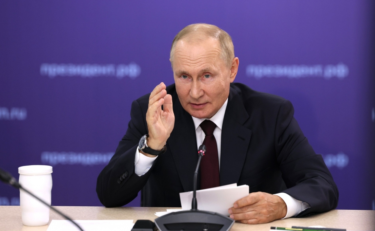 Путин подписал пакет поправок о военной службе kremlin.ru