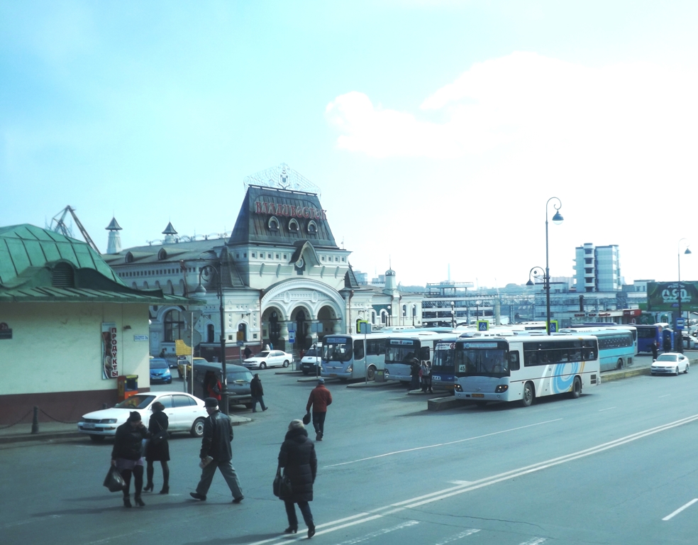 Вокзал Владивостока стал связующим звеном в путешествии японцев в Европу через российский 