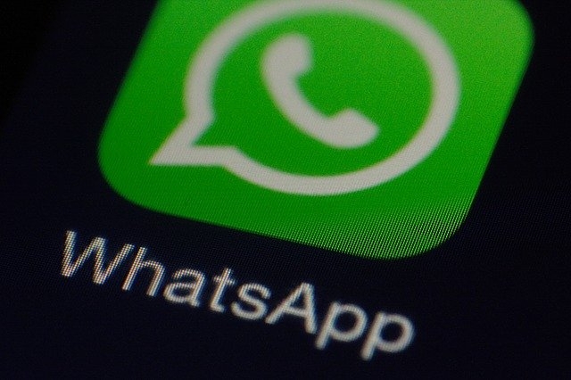 Приложение WhatsApp выгоняют из школы Сайт Рixabay