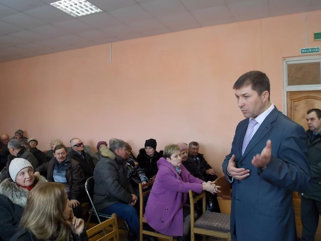 Информационные встречи с населением проводит глава Партизанска