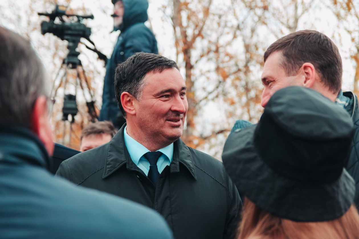 Руслан Болотов Юлия Ушакова, ИА IrkutskMedia
