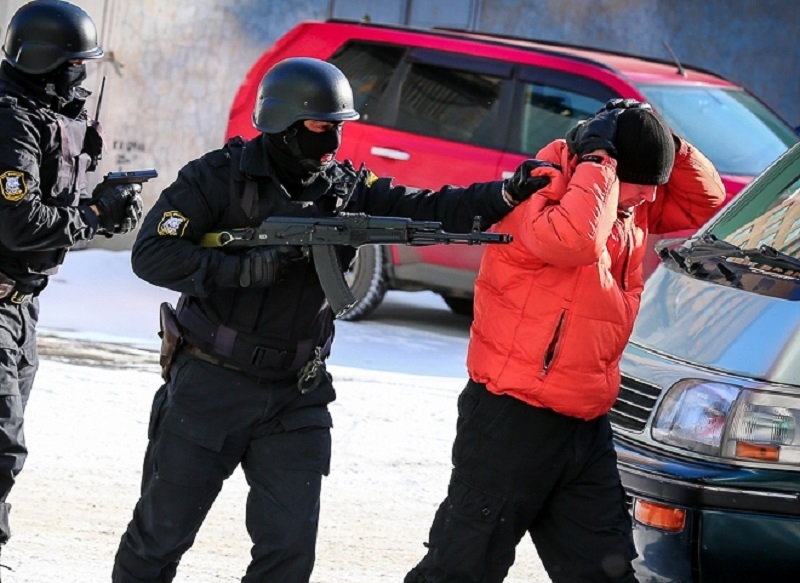 &quotЧерных оружейников&quot задержала ФСБ на Кубани и еще в 30 регионах России Антон Балашов