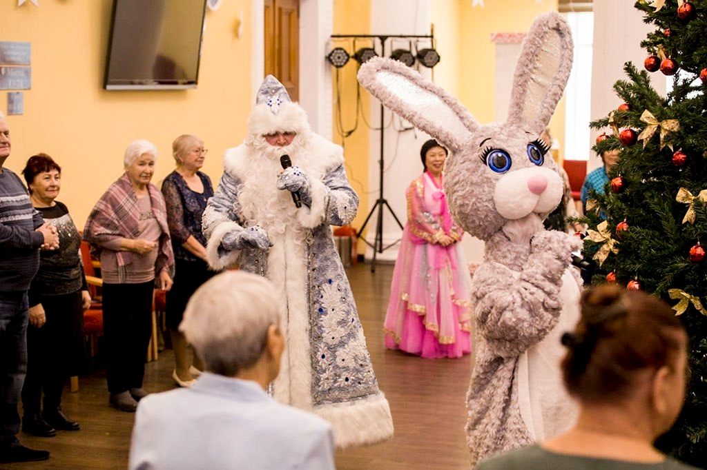 Новогодний утренник 50+ прошел в Находке пресс-служба администрации НГО