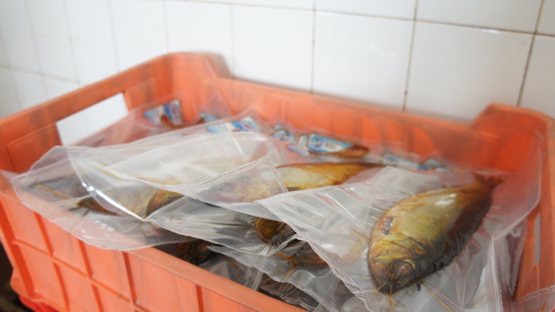 Все готово для отправки в магазины, Фото с места события собственное