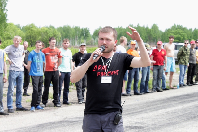 Евгений Селезнев, Фото с места события из других источников