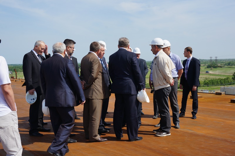 Мост на Большой Уссурийский остров в Хабаровском крае сдадут в срок – Виктор Ишаев, Фото с места события собственное