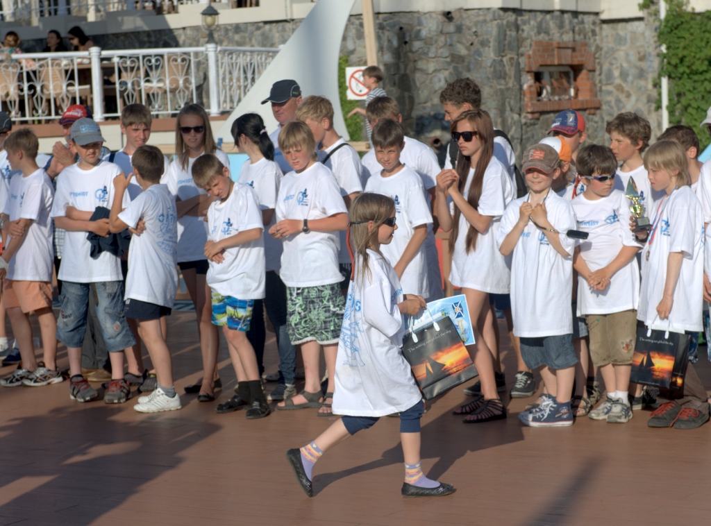 Участники соревнований, Фото с места события из других источников