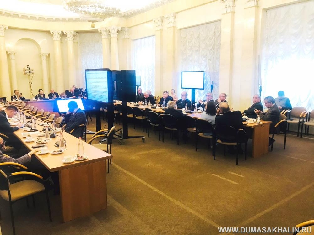 В Москве прошла встреча депутатов Сахалинской Облдумы с академиками РАН пресс-служба Сахалинской областной Думы