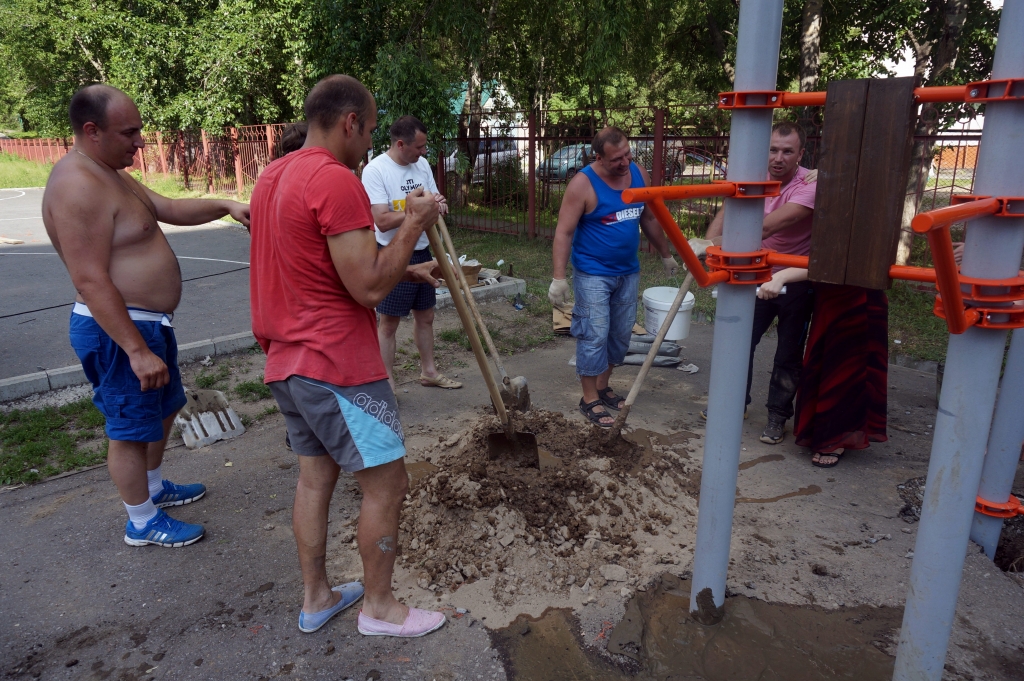 Ярко, весело и красочно открылся новый спортивный объект в Хабаровске, Фото с места события собственное