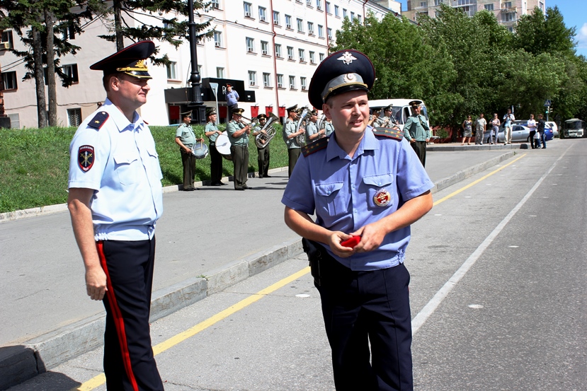 Хабаровская полиция. Полиция Хабаровск. Машина полиция Хабаровск.