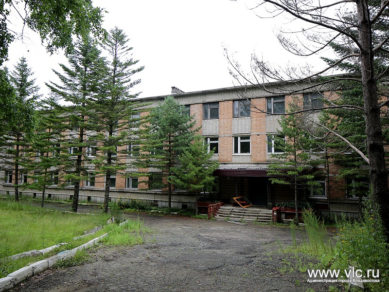 В рабочей поездке участвовали также заместители главы администрации, начальники профильных, Фото с места события из других источников