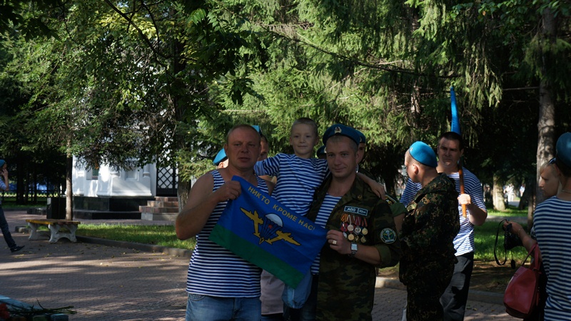 День ВДВ отметили в Биробиджане, Фото с места события собственное