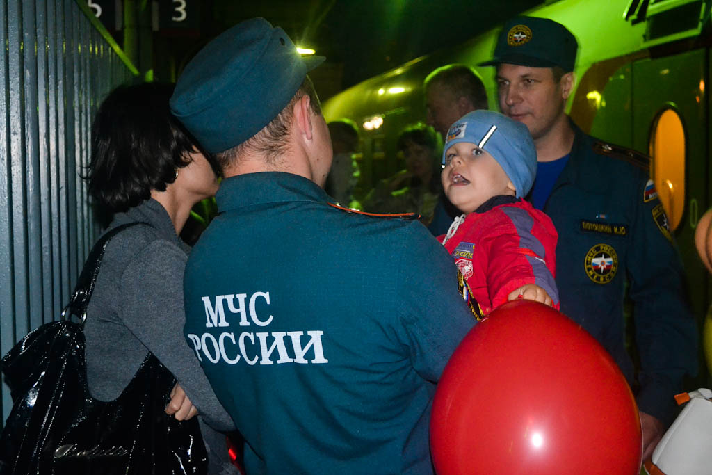 Встреча с семьей  Карина Нескородьева