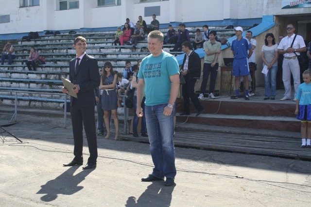 Андрей Пархоменко считает, что отечественный футбол нужно спасать, Фото с места события собственное