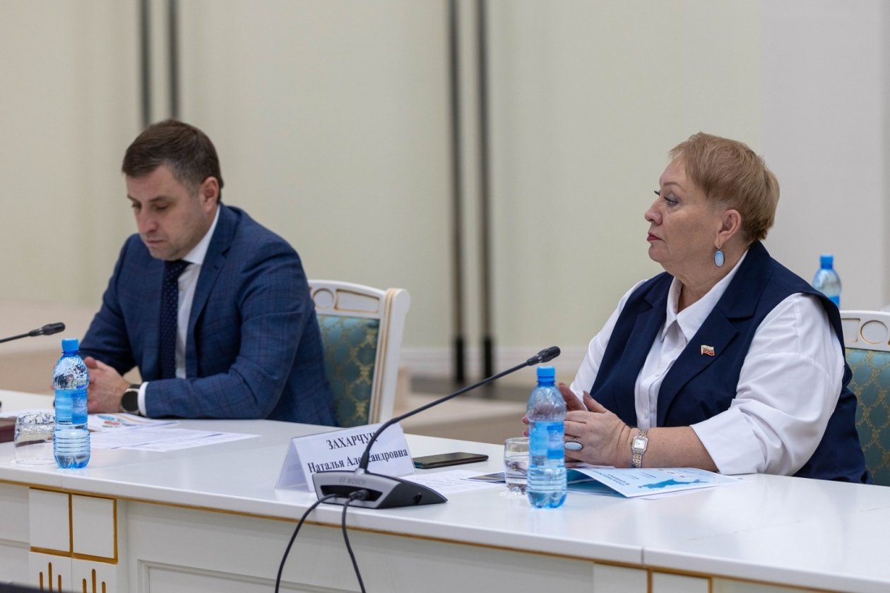 Работникам бюджетной сферы в Сахалинской области проиндексируют зарплату в 2024 году