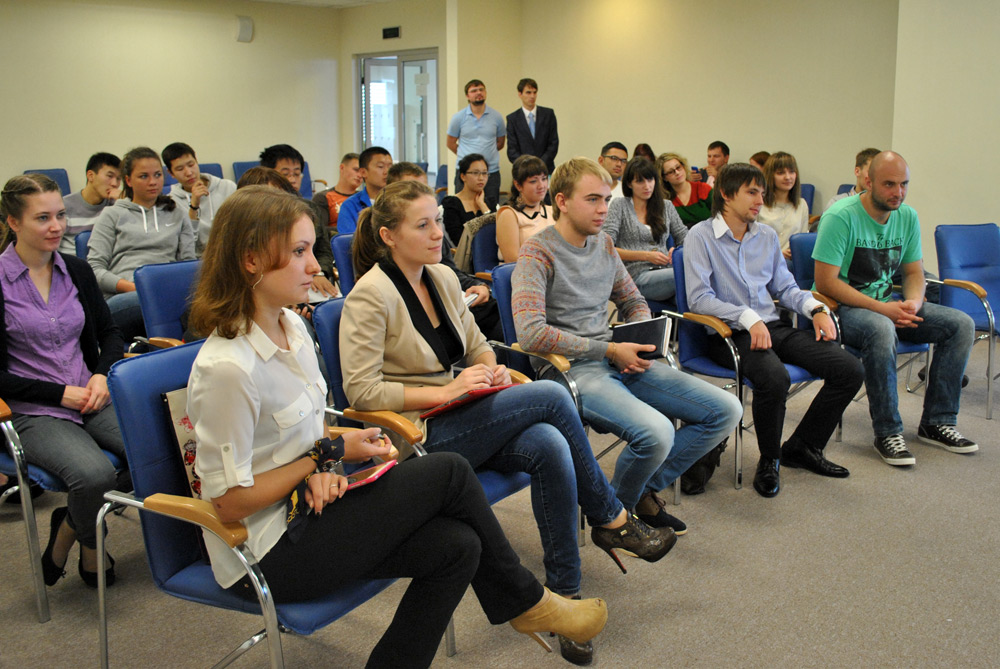 Студенты, Фото с места события из других источников