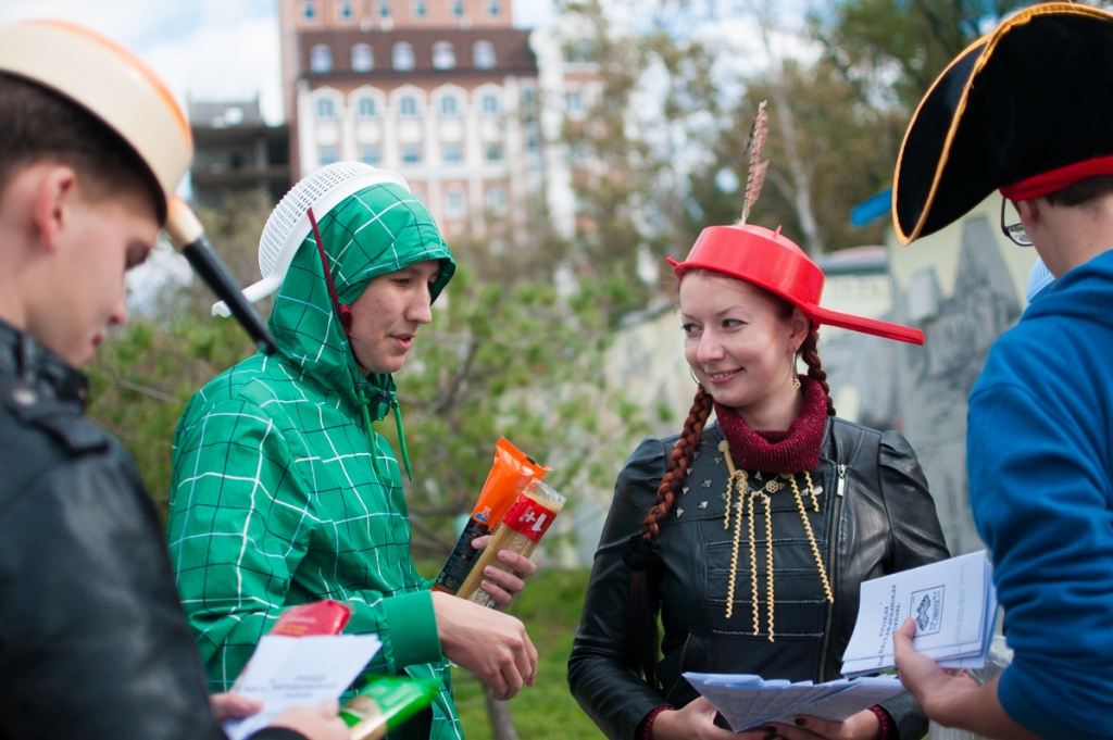 РПЦ (Русская пастафарианская церковь) намеревается вести "макаронные богослужения", Фото с места события собственное