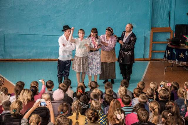 Творческая акция в Биджане, Фото с места события из других источников