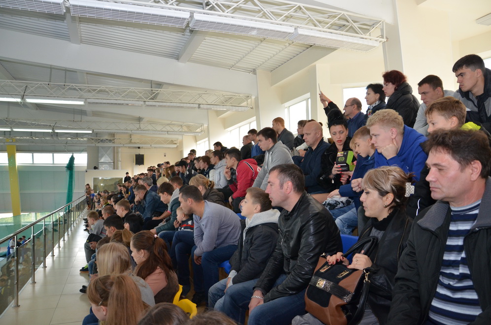 Первенство и чемпионат Владивостока по КУДО. Зрители, Фото с места события собственное