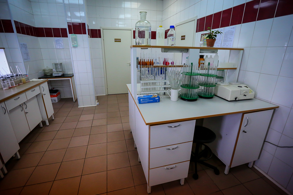 Лаборатория , Фото с места события собственное