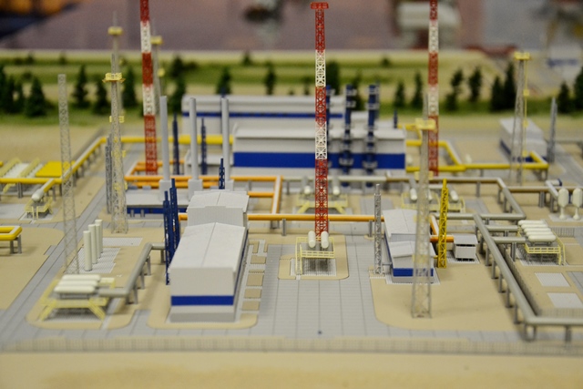 Макет Киринского газоконденсатного месторождения, Фото с места события собственное