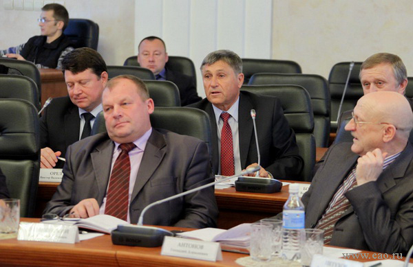 Глава ЕАО потребовал вовремя доводить до населения информацию о перечисленных выплатах, Фото с места события из других источников