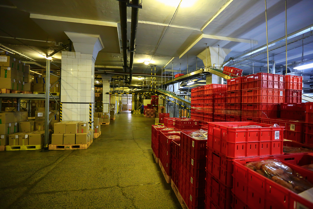 Склад, Фото с места события собственное