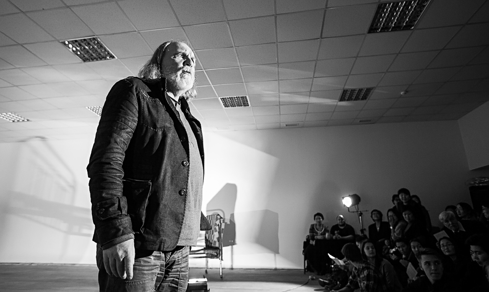 Театральная лаборатория. "Башмачкин" Олега Богаева, Фото с места события собственное