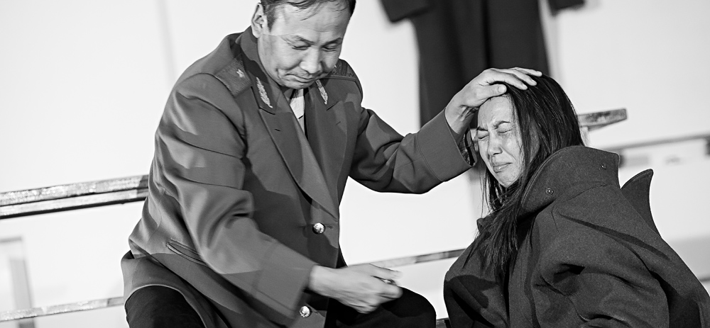 Театральная лаборатория. "Башмачкин" Олега Богаева, Фото с места события собственное